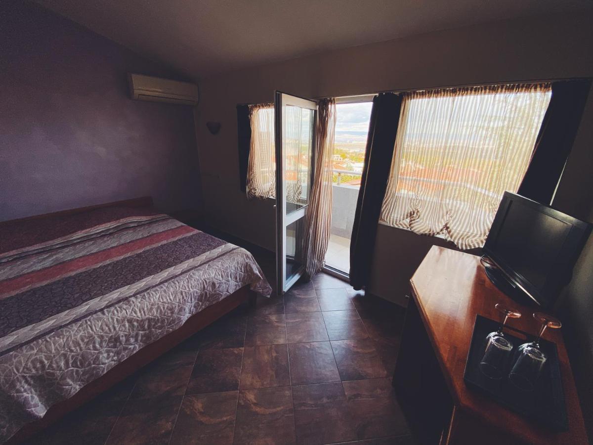 Hotel Fancy София Экстерьер фото